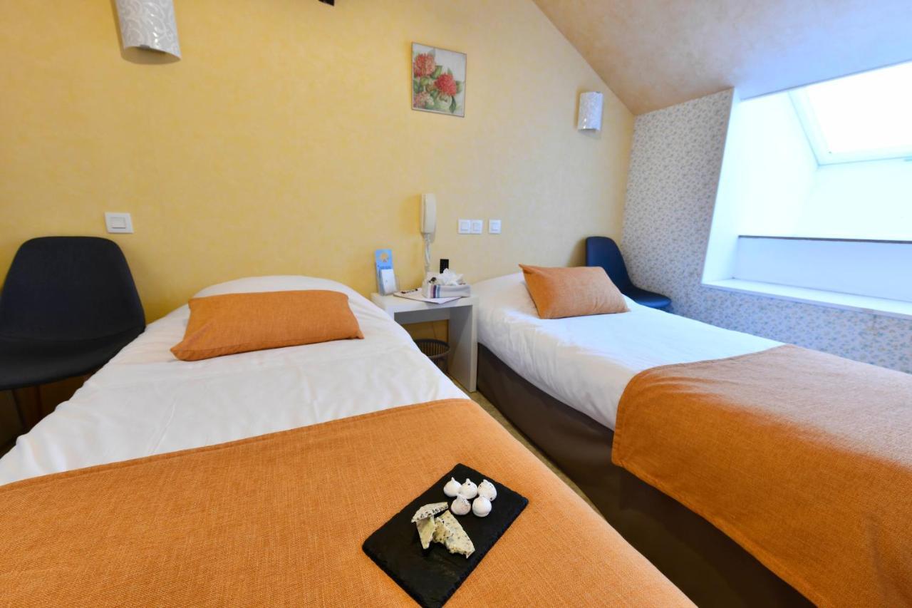 Logis Chez Germaine Hotel Geus-d'Oloron Exterior photo